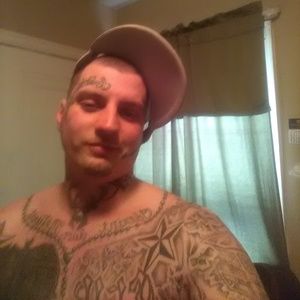 Meet your Posher, Dustin